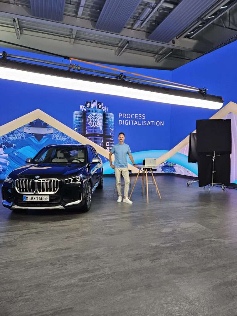 Schulungsvideo, Training und Tutorial mit Moderator Fero Andersen.